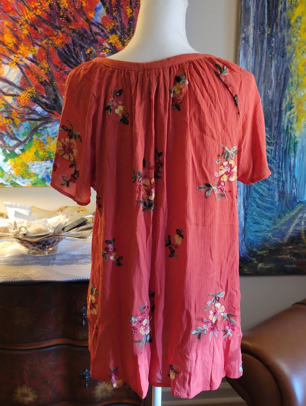 Women’s Coral Embroidered Button-Front Blouse - Picture 6 of 6